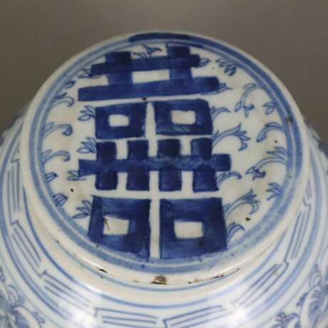 Blau-weißer Deckeltopf - China, ausgehende Qing-Dy… - photo 2