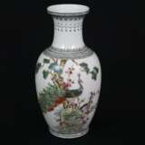 Balustervase - China, Jingdezhen, 20. Jh., weiße P… - Foto 1