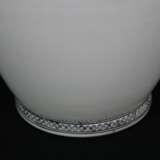 Balustervase - China, Jingdezhen, 20. Jh., weiße P… - фото 10