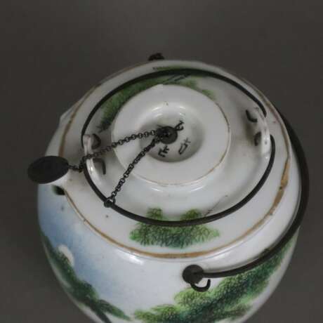 Kleine Teekanne mit Einsatz - China, Porzellan, ov… - photo 2