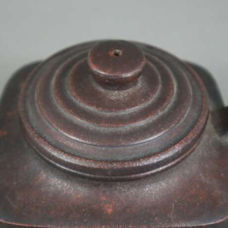 Kleine Zisha-Teekanne - China, Yixing-Keramik, abg… - Foto 2