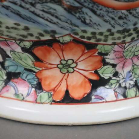 Deckelvase - Porzellan, China, konvex gewölbter Ko… - photo 3