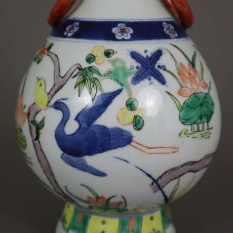 Vase - China 20.Jh., Porzellan bemalt in Unterglas… - Foto 6