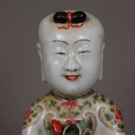 Knabenfigur "Hôhô Boy" - China, Qing Dynastie, Por… - photo 2