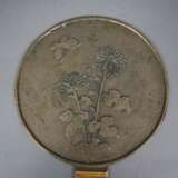 Bronzespiegel - Japan, runde Scheibe mit Griff, Re… - Foto 2