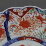 Imari-Porzellanplatte - Japan, runde, leicht verti… - фото 4