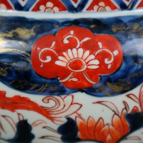 Imari-Cachepot - Japan, Anfang 20. Jh., Dekor mit… - фото 7