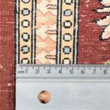 Orientteppich aus KASCHMIRSEIDE/INDIEN, 20. Jahrhundert, ca. 96x50 cm. - Foto 4