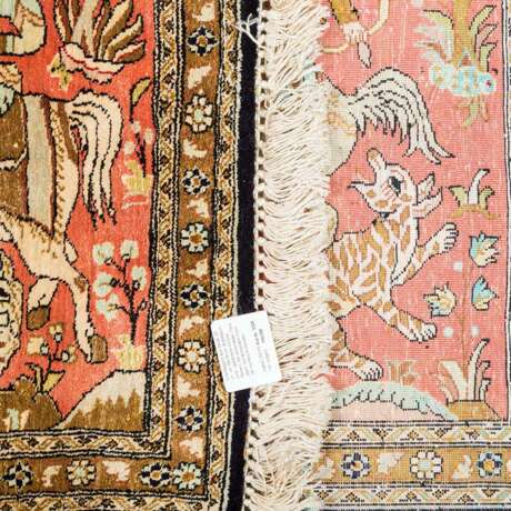 Orientteppich aus Seide. 20. Jahrhundert, ca. 59x78 cm. - photo 3