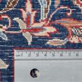 Teppich. KESCHAN/CHINA, 20. Jahrhundert, ca. 302x255 cm. - фото 4