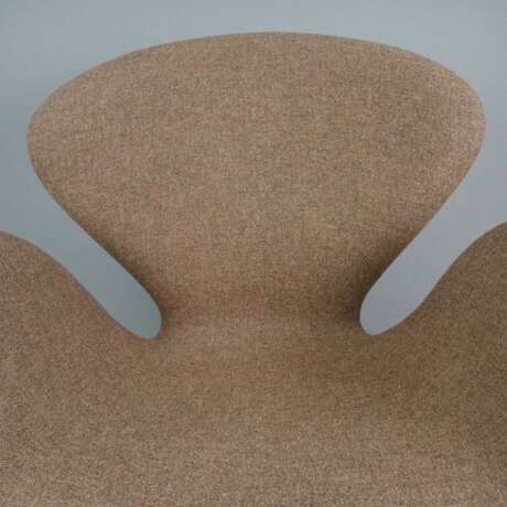"Swan Chair" - Arne Jacobsen für Fritz Hansen, Ent… - photo 4