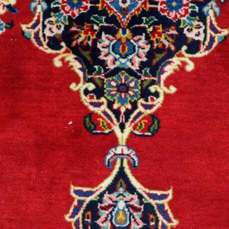 Keschan - Iran, Wolle, rotgrundig, Signatur auf ir… - photo 8
