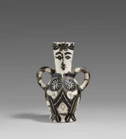 Pablo Picasso Ceramics. Vase with Two High Handles - Foto 1