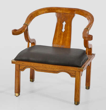 Horseshoe chair nach einem Entwurf von James Mont - Foto 1