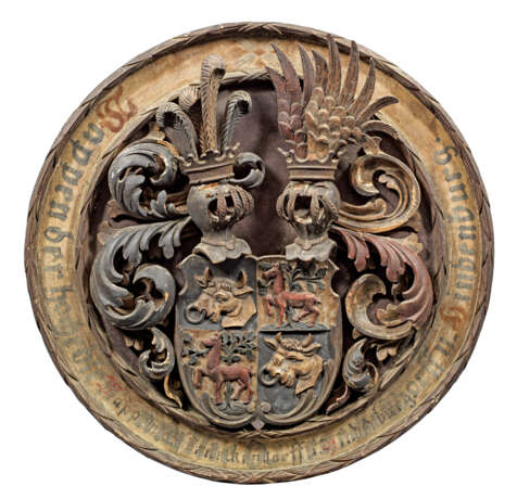 Relieftafel mit dem Wappen des - фото 1