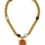 BULGARI | Cabochon moonstone and garnet yellow gol… - Foto 1