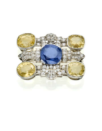 Cushion cut ct. 4.80 circa sapphire, yellow corund… - фото 1