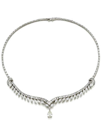 Baguette and navette diamond platinum necklace hol… - photo 1