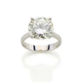 Round ct. 5.27 diamond white gold ring, g 4.95 cir… - photo 1