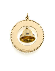 CARTIER | Round shaped yellow 14K gold pendant hol…