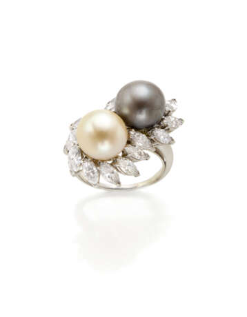 Grey and white pearl, navette diamond and white go… - photo 1