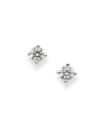 Diamond and white gold earrings, in all ct. 1.00 c… - photo 1