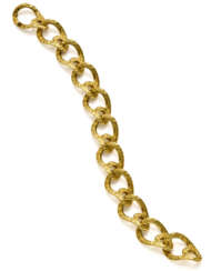 POMELLATO | Yellow hammered gold chain bracelet, g…