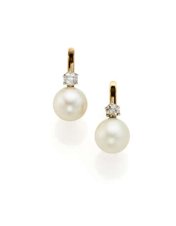 Diamond and natural saltwater pearl yellow gold ea… - Foto 1