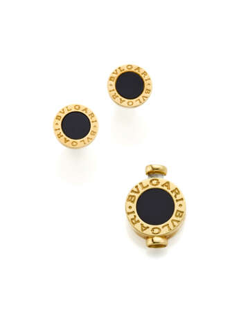 BULGARI | Onyx and yellow gold lot comprising cm 0… - photo 1