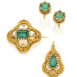 Emerald and diamond yellow gold jewellery set comp… - photo 1