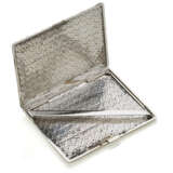 White gold rectangular cigarette case accented wit… - фото 2