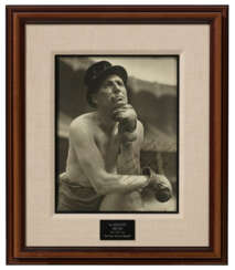 AL SCHACHT "CLOWN PRINCE OF BASEBALL" AUTOGRAPHED AND INSCRIBED LARGE FORMAT PHOTOGRAPH TO CHRISTY WALSH (PSA/DNA)