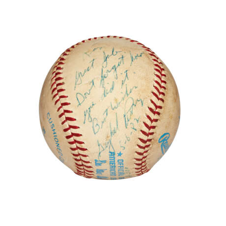 GAYLORD PERRY AUTOGRAPHED AND INSCRIBED BASEBALL ATTRIBUTED TO 300TH CAREER VICTORY (UMPIRE KEN KAISER PROVENANCE)(PSA/DNA) - photo 1