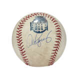 ALEX RODRIGUEZ AUTOGRAPHED GAME USED BASEBALLS FROM HIS 534TH AND 536TH CAREER HOME RUN GAMES (MLB AUTHENTICATION) - Foto 1