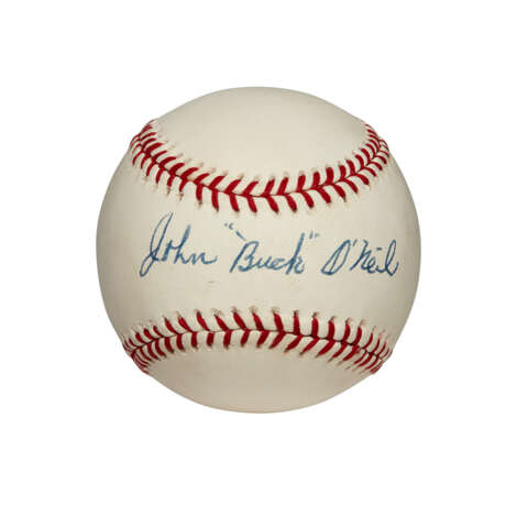 COLLECTION OF (8) NEGRO LEAGUE HALL OF FAME MEMBER SINGLE SIGNED BASEBALLS - photo 4