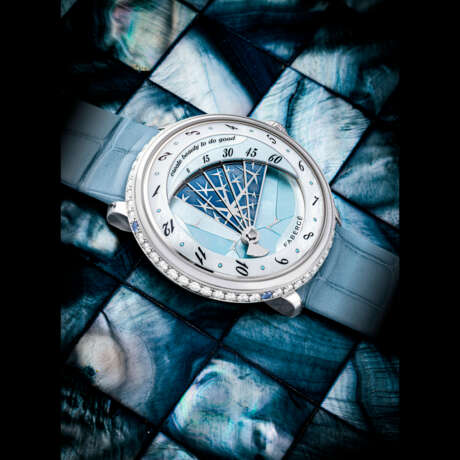 FABERG&#201;. A LADY’S ONE-OF-A-KIND AND ATTRACTIVE PLATINUM, DIAMOND AND GEMSTONE-SET WRISTWATCH WITH RETROGRADE MINUTE ANDMOTHER-OF PEARL DIAL, MADE FOR ONLY WATCH 2019 - Foto 1