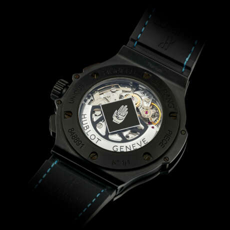 HUBLOT. A ONE-OF-A-KIND CERAMIC AUTOMATIC CHRONOGRAPH WRISTWATCH WITH DATE - Foto 2