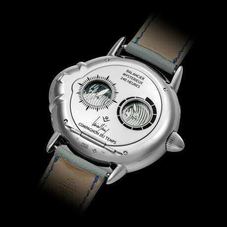 VINCENT BERARD. AN 18K WHITE GOLD LEFT HANDED SEMI-SKELETONISED WRISTWATCH WITH DAY, MOON PHASES AND POWER RESERVE - photo 2