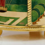 PATEK PHILIPPE. A ONE-OF-A-KIND GILT BRASS DOME TABLE CLOCK WITH CLOISONN&#201; ENAMEL DEPICTING HOTAIR BALLOONS - photo 9