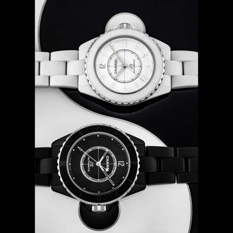 CHANEL. A SET OF 2 ONE-OF-A-KIND AND ATTRACTIVE BLACK AND WHITE CERAMIC AUTOMATIC WRISTWATCHES WITH SWEEP CENTRE SECONDS AND BRACELET, MADE FOR ONLY WATCH 2019 - photo 1