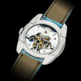 AKRIVIA. A ONE-OF-A-KIND STAINLESS STEEL SEMI-SKELETONISED WRISTWATCH WITH POWER RESERVE - Foto 3