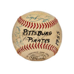 1955 PITTSBURGH PIRATES TEAM AUTOGRAPHED BASEBALL: ROBERTO CLEMENTE ROOKIE SEASON (PSA/DNA)