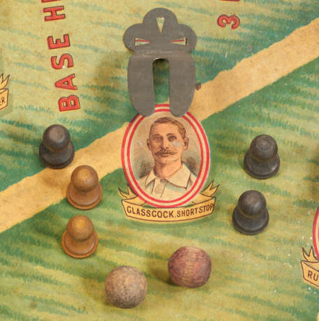 IMPORTANT 1894 ZIMMER`S BASE BALL GAME: A NOTED RARITY IN FINE CONDITION WITH EXCEPTIONAL DISPLAY VALUE - Foto 3