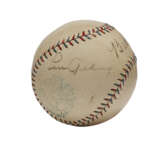 EXCEPTIONAL BABE RUTH AND LOU GEHRIG AUTOGRAPHED BASEBALL C. 1926-27 (PSA/DNA 7 NM) - фото 2