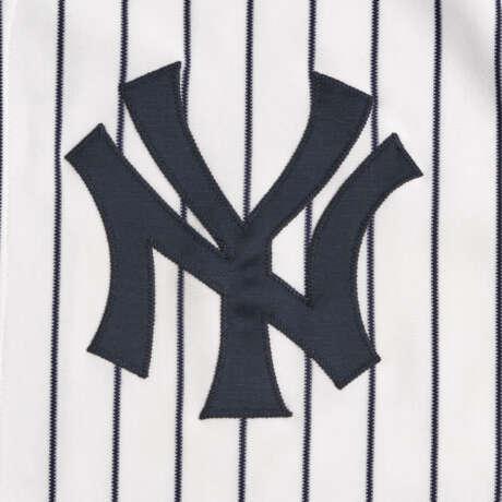 OUTSTANDING 2012 DEREK JETER GAME USED NEW YORK YANKEES HOME JERSEY - PHOTOMATCHED TO (3) GAMES VS. BOSTON (MLB AUTHENTICATION) (RESOLUTION PHOTOMATCH) - photo 3