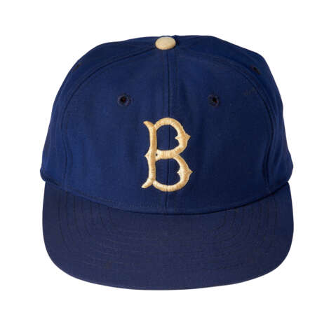 BROOKLYN DODGERS PROFESSIONAL MODEL BASEBALL HAT WITH ATTRIBUTION TO JACKIE ROBINSON C.1963-69 (MEARS AUTHENTICATION) - Foto 1