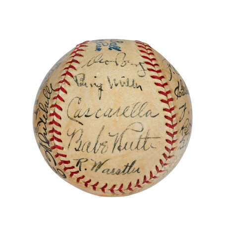 1934 UNITED STATES ALL-STAR TEAM TOUR OF JAPAN AUTOGRAPHED BASEBALL (PSA/DNA 7 NM) - Foto 2