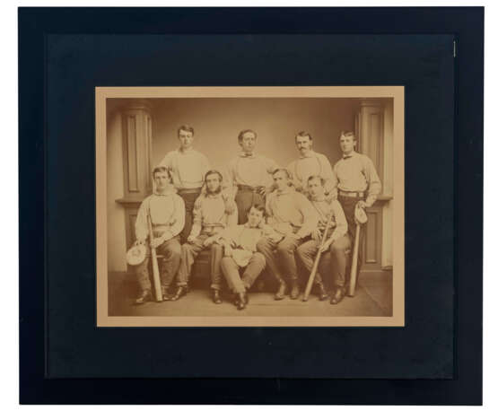 CLEVELAND FOREST CITY IMPERIAL TEAM CABINET PHOTOGRAPH WITH DEACON WHITE (EX-DEACON WHITE COLLECTION) - Foto 1