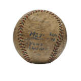 SIGNIFICANT 1927 BABE RUTH AUTOGRAPHED 54TH HOME RUN ATTRIBUTED BASEBALL (RECORD SETTING 60 HR SEASON)(WORLD CHAMPIONS)(PSA/DNA) - Foto 4