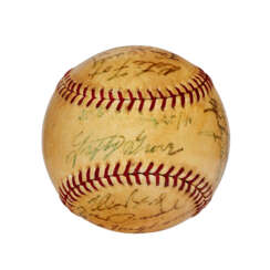 1941 BOSTON RED SOX TEAM AUTOGRAPHED BASEBALL WITH ATTRIBUTION TO LEFTY GROVE&#39;S 300TH CAREER WIN GAME (GROVE FAMILY PROVENANCE)(PSA/DNA)